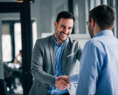9 Deal-Closing Secrets Top Salespeople Use